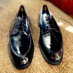 Allen Edmonds split toe